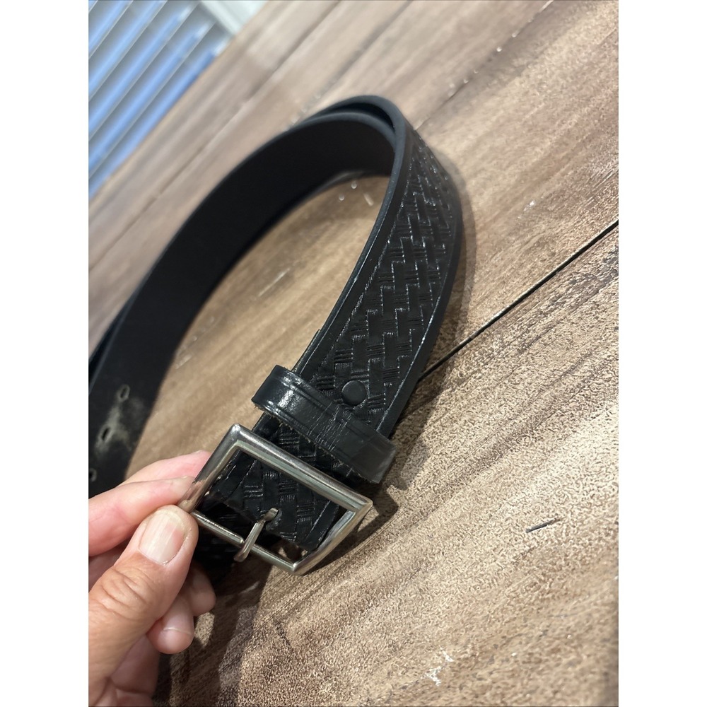 Chambers‎ Uniform Duty Belt 1.5" Black Basket Weave Size 46 6050-001-46